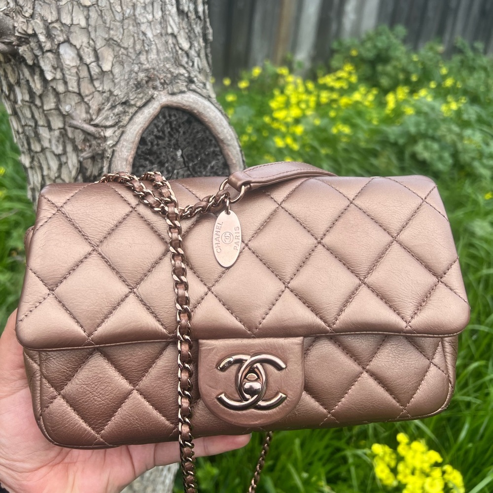 Rare🔥Chanel iridescent Mini Rectangular Bronze/Copper Flap Bag - Picture 4 of 16